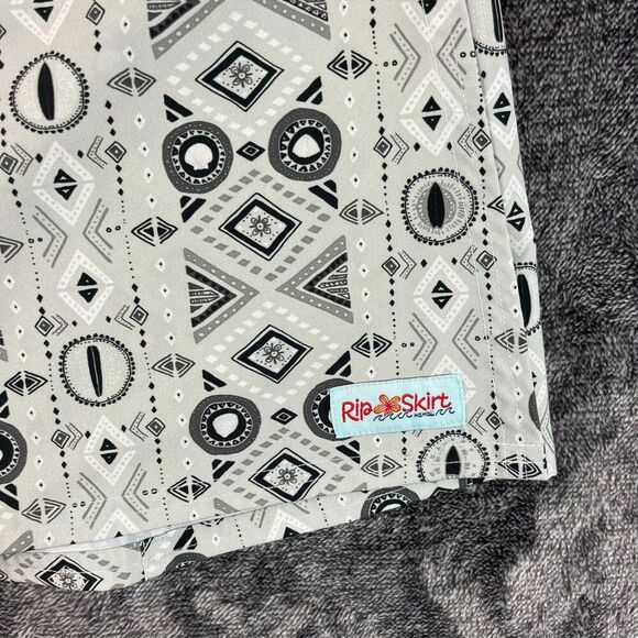 Rip Skirt Hawaii Wrap Skirt L Aztec Tribal Gray Stretch Unlined Mini Swim - Picture 3 of 10